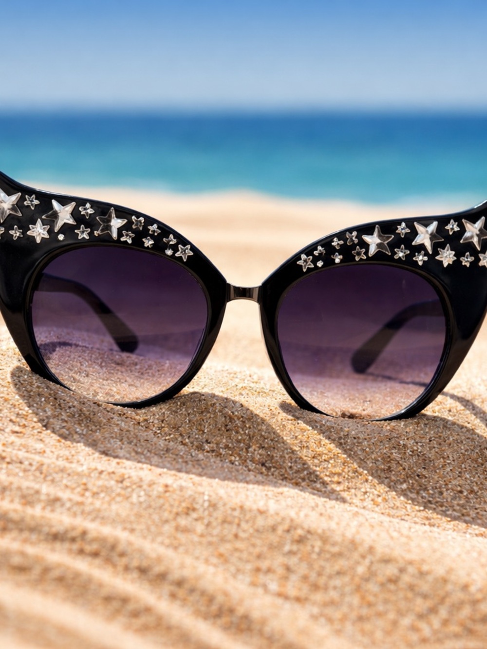Black Star-Studded Cat Eye Sunglasses for Women